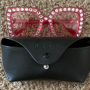 Diff Eyewear Accessories - Cute shades DIFF eyewear Diff Eyewear Accessories - Cute shades DIFF eyewear